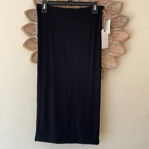 Leith Pencil Skirt - size M, brand new, never worn, tags still on.